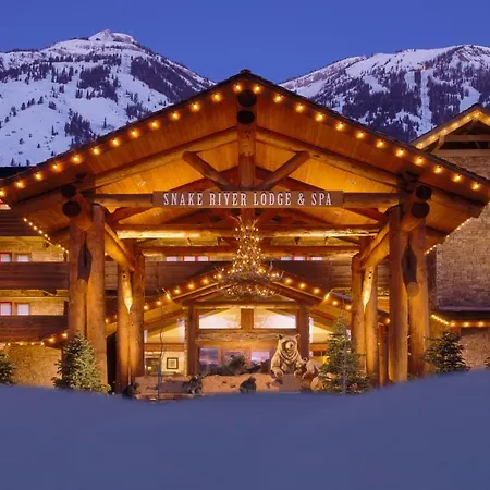 Snake River Lodge